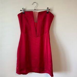 Ellaé Lisque Strapless Scarlet V-Front Red Mini Dress